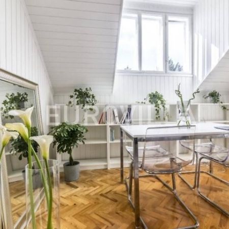 Big, Bright Apartment In The Center Of Zagrzeb Zewnętrze zdjęcie